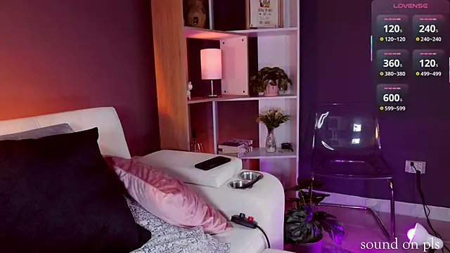 Snapshot of kitty_pruu chatting on March 2025 01:52:02 AM kitty pruu online show from March 2025 01:52:02 AM