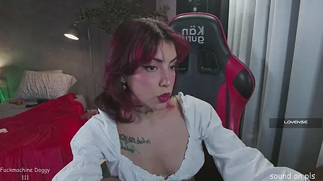 Snapshot of kitty_pruu chatting on June 2026 08:43:02 PM kitty pruu online show from June 2026 08:43:02 PM