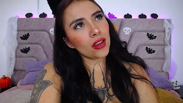 Jessica-Kraftt online show from October 2025 12:43:01 AM