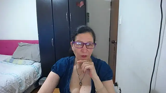 latin49 online show from May 2026 06:41:01 AM
