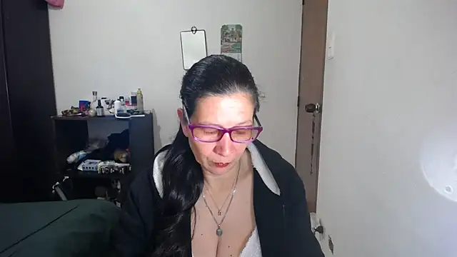latin49 online show from February 2026 03:06:01 AM