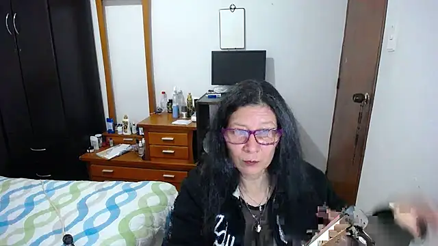 Snapshot of latin49 chatting on September 2025 04:08:01 AM latin49 online show from September 2025 04:08:01 AM
