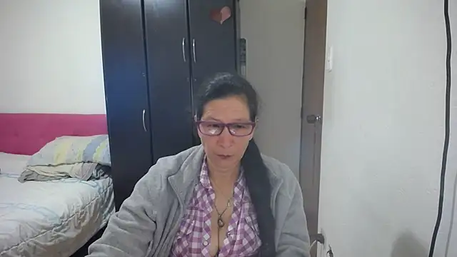 latin49 online show from June 2026 05:15:02 AM