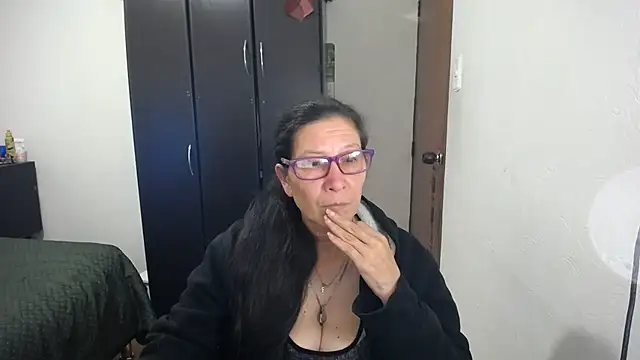 latin49 online show from March 2026 04:50:01 AM