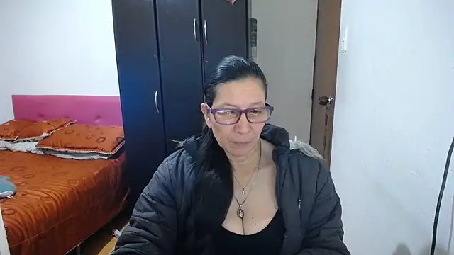 latin49 online show from June 2026 05:35:01 AM