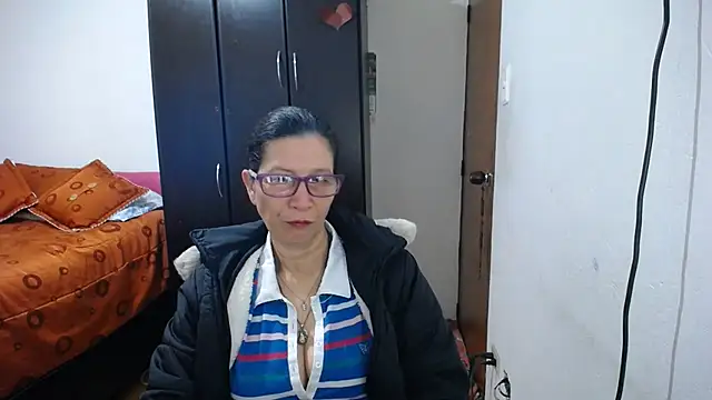 latin49 online show from July 2026 05:15:02 AM