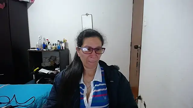latin49 online show from October 2025 04:22:02 AM