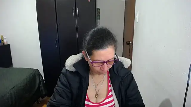 latin49 online show from March 2026 04:28:02 AM