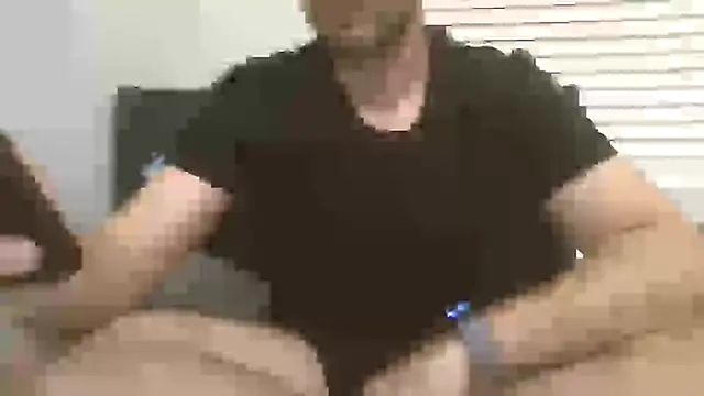 Hotboyo01 online show from February 2025 01:40:02 AM