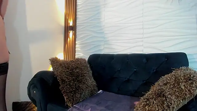 Jade20  online show from March 2026 02:32:02 PM