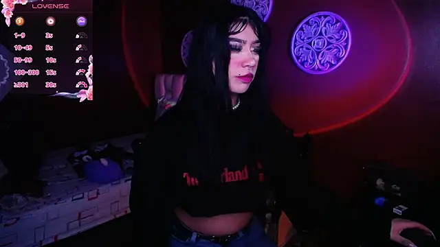Sarayy Collins online show from February 2025 11:17:02 AM