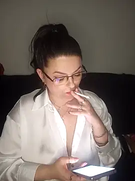 Snapshot of sweetychloelle chatting on March 2025 05:09:02 PM sweetychloelle online show from March 2025 05:09:02 PM