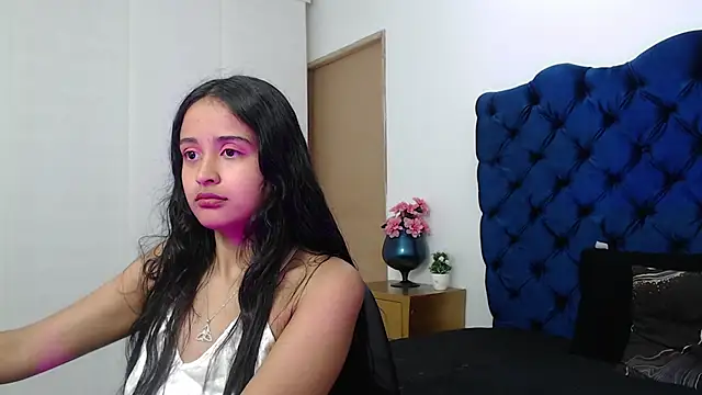 Lili666  online show from November 2025 03:16:02 AM