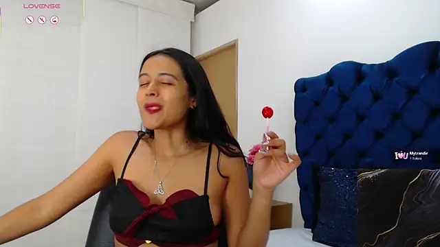 Snapshot of Lili666_ chatting on June 2026 03:22:02 AM Lili666 online show from June 2026 03:22:02 AM