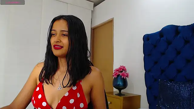 Lili666  online show from May 2026 03:43:02 AM