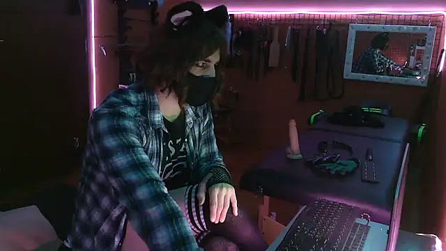 Ginny-the-bdsm-nympho online show from December 2025 05:58:02 PM