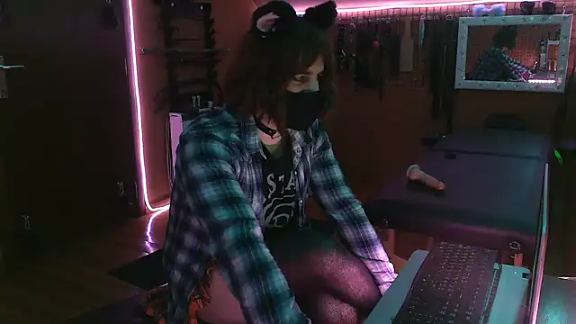 Ginny-the-bdsm-nympho online show from February 2026 06:30:02 PM