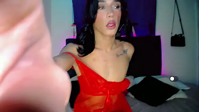 Snapshot of anna_dolls_ chatting on November 2025 04:57:01 AM anna dolls online show from November 2025 04:57:01 AM