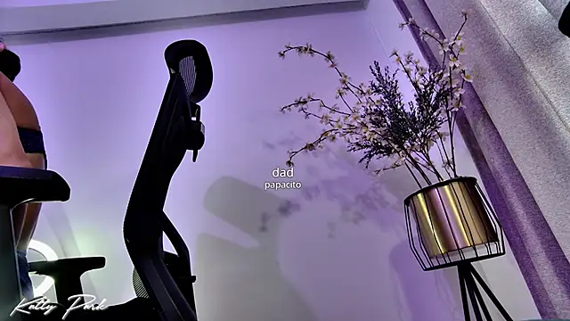 kattypark online show from December 2025 10:13:01 PM