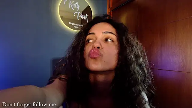 kattypark online show from March 2025 03:40:01 AM