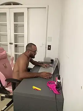 KmaroteTv online show from February 2026 12:24:02 AM