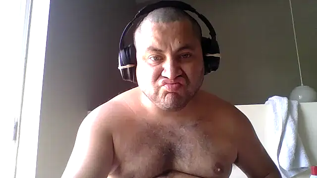 Hammyric786 online show from October 2025 03:23:01 PM