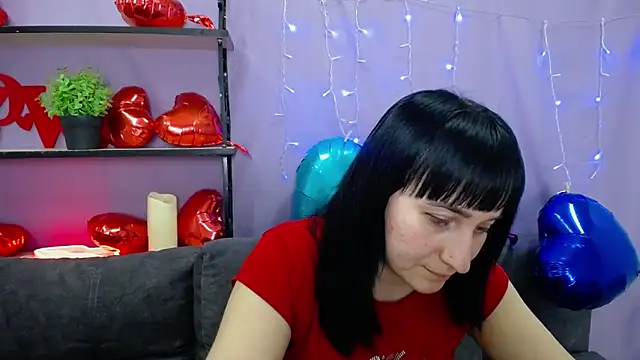 NinaFlawlees online show from March 2025 07:39:01 PM