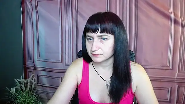 NinaFlawlees online show from September 2025 12:04:02 PM