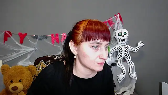 NinaFlawlees online show from October 2025 12:59:02 PM