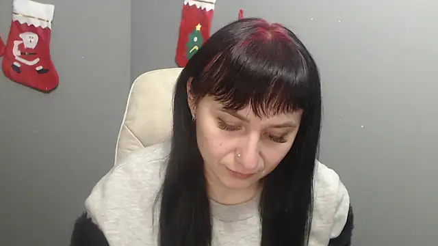 NinaFlawlees online show from January 2026 01:06:01 PM