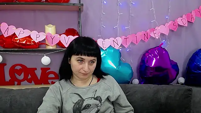 NinaFlawlees online show from February 2025 01:52:02 AM