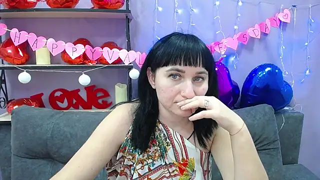 NinaFlawlees online show from February 2025 10:21:02 PM