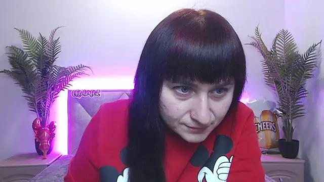 NinaFlawlees online show from September 2025 12:12:01 PM