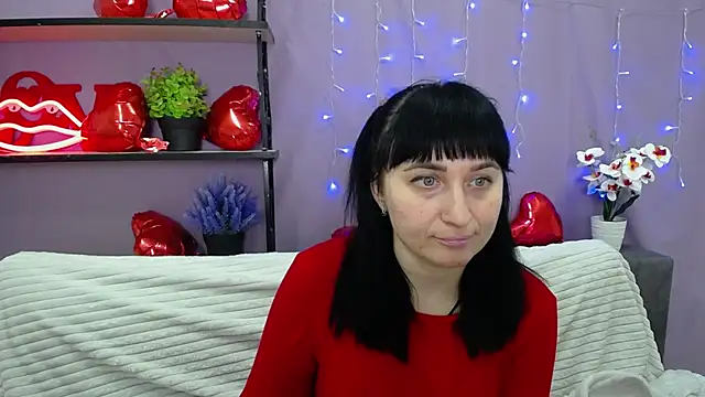 NinaFlawlees online show from March 2025 06:32:01 PM