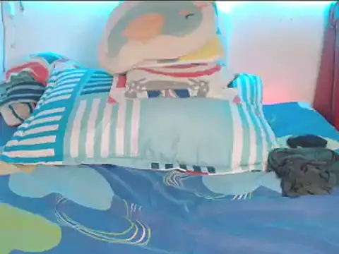 Snapshot of shunrei_saan chatting on March 2025 02:24:01 PM shunrei saan online show from March 2025 02:24:01 PM