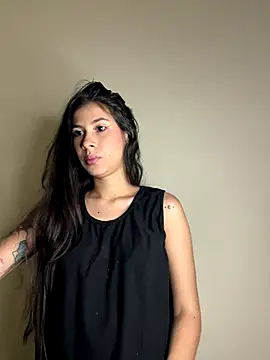 Snapshot of alia_bashar chatting on November 2025 02:48:02 AM alia bashar online show from November 2025 02:48:02 AM