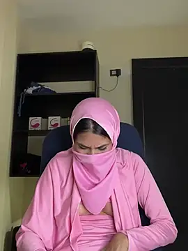 Snapshot of alia_bashar chatting on January 2025 01:16:02 AM alia bashar online show from January 2025 01:16:02 AM