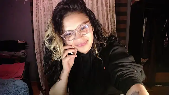 Hathorlove online show from March 2026 05:03:01 AM