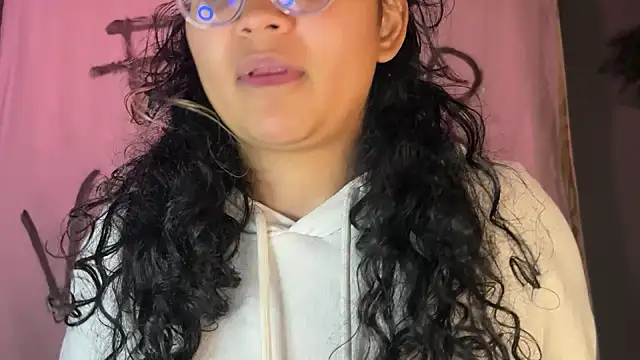 Snapshot of Hathorlove chatting on February 2026 12:19:02 AM Hathorlove online show from February 2026 12:19:02 AM