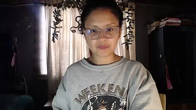 Snapshot of Hathorlove chatting on January 2026 01:51:01 PM Hathorlove online show from January 2026 01:51:01 PM