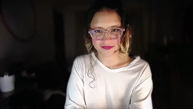 Hathorlove online show from April 2026 07:12:01 AM