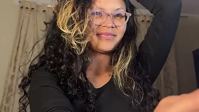 Hathorlove online show from June 2026 05:24:01 AM