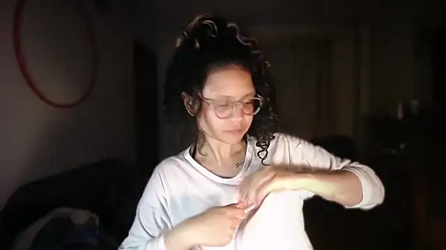 Hathorlove online show from March 2026 04:25:01 AM