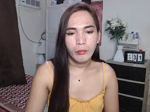 Snapshot of Msyensmith chatting on October 2025 05:04:02 AM Msyensmith online show from October 2025 05:04:02 AM