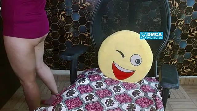 KinderrJoy online show from April 2026 05:22:02 AM