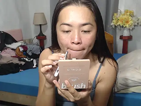 yournewgirldiana online show from January 2026 11:47:01 AM