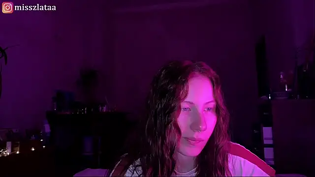 Snapshot of elfess chatting on December 2025 06:51:02 PM elfess online show from December 2025 06:51:02 PM