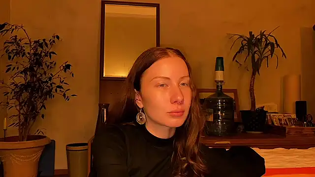 elfess online show from September 2025 07:42:02 PM