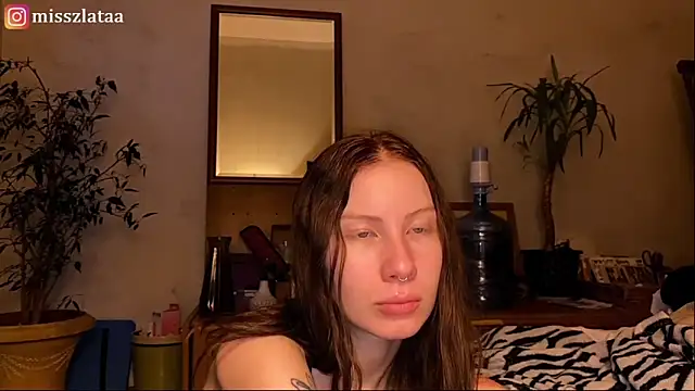 Snapshot of elfess chatting on November 2025 05:44:02 AM elfess online show from November 2025 05:44:02 AM