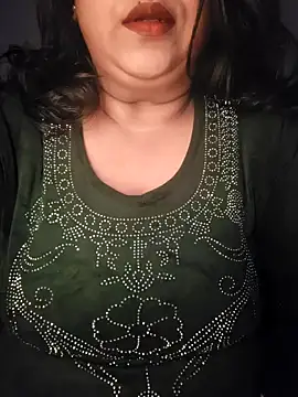 sassy horny online show from January 2025 11:30:01 PM